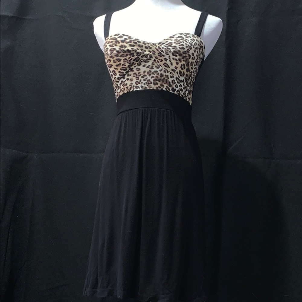 Rue 21 Size Small Leopard bust dress